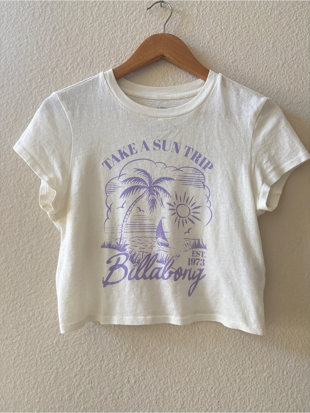 Billabong Cropped Baby Tee Size Small